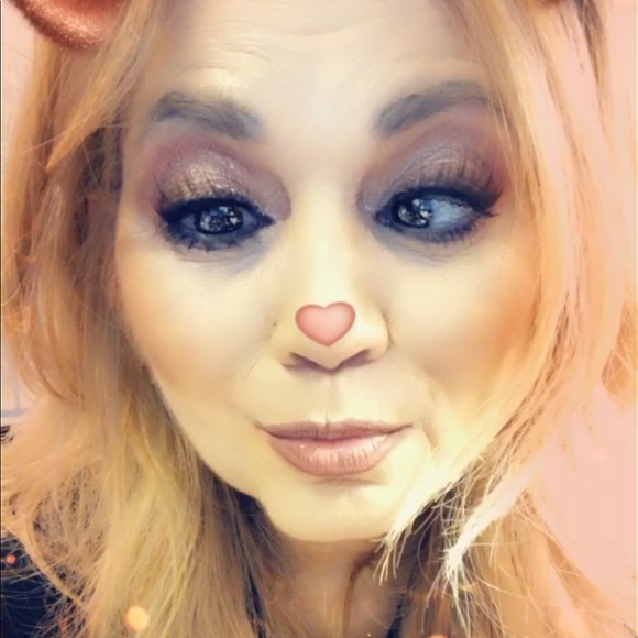 Meet your Posher, Maris - Picture 1 of 1